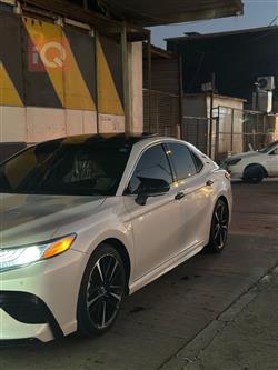 تۆیۆتا کامری